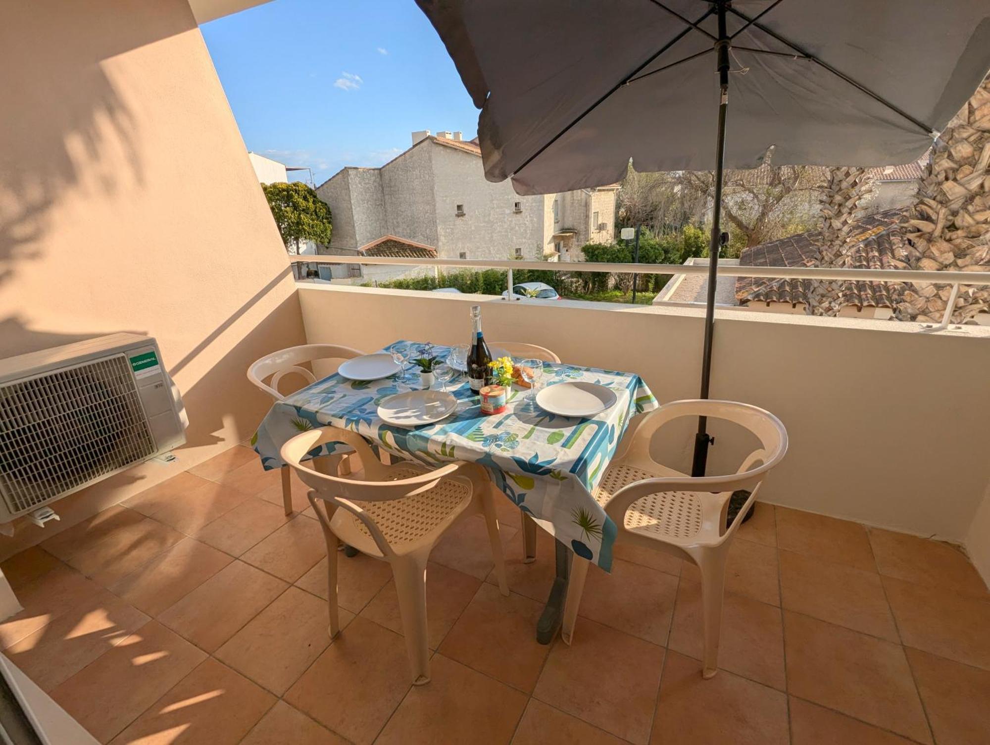 Sol-Y-Days Mayflower, Appartements Climatises Residence Avec Piscine Proche Centre Le Grau-du-Roi Luaran gambar