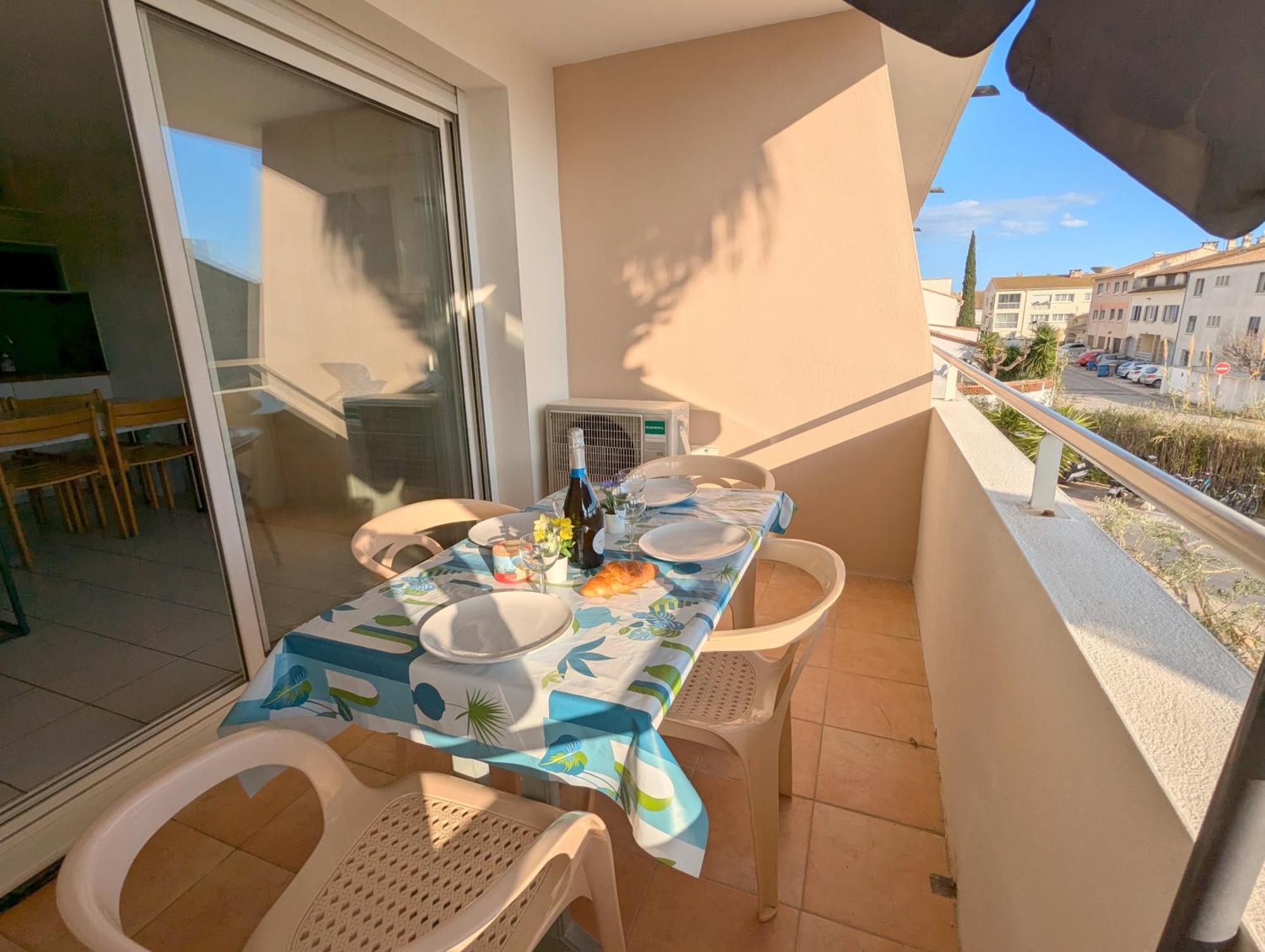 Sol-Y-Days Mayflower, Appartements Climatises Residence Avec Piscine Proche Centre Le Grau-du-Roi Luaran gambar